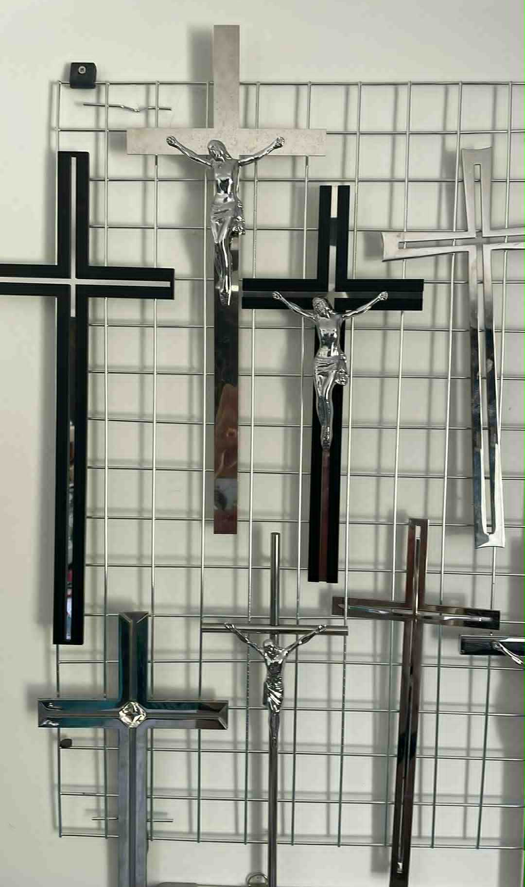 Krzyże metalowe i granitowe do nagrobków